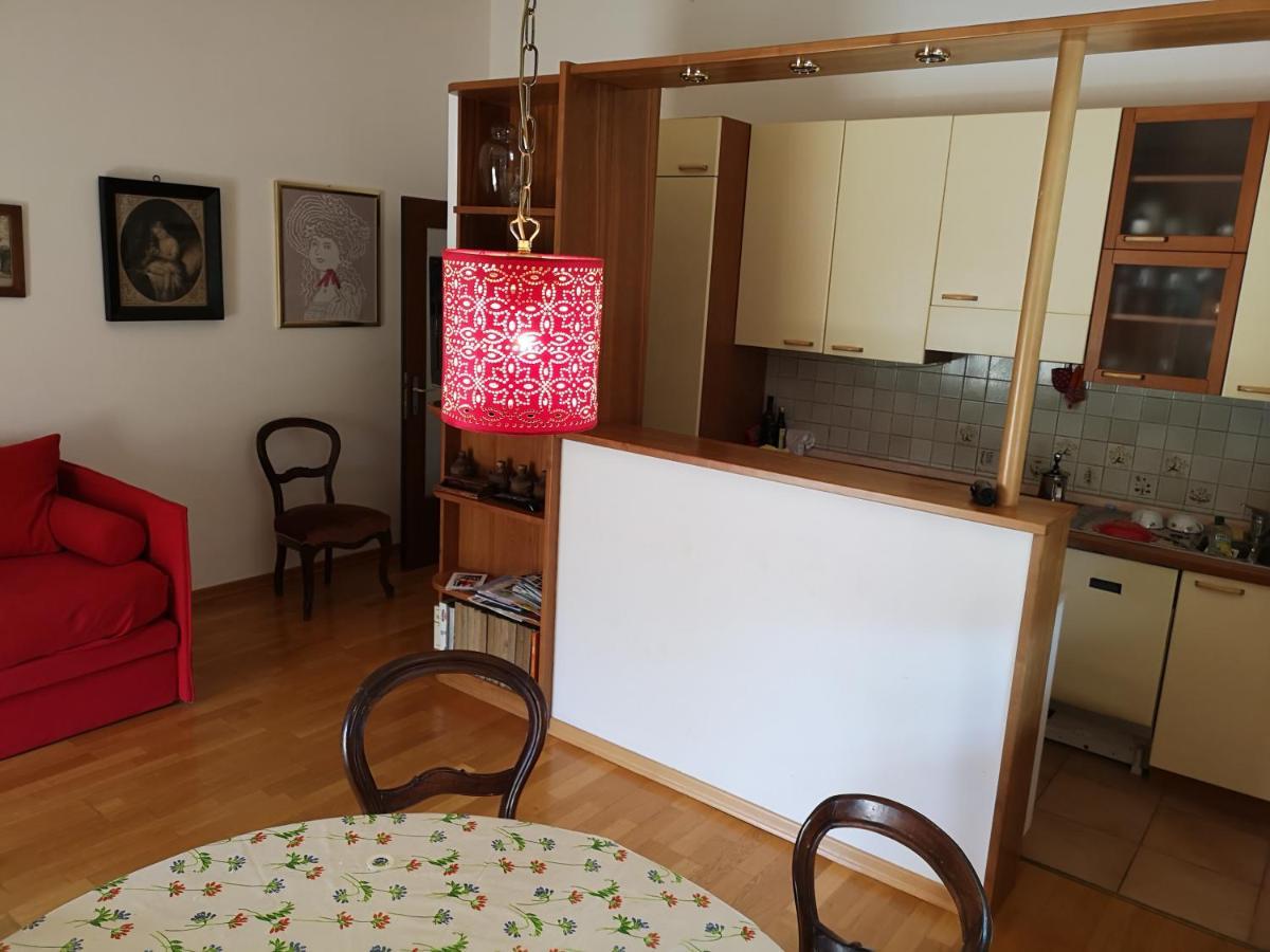 Spazioso E Accogliente Nel Centro Di Merano Extérieur photo